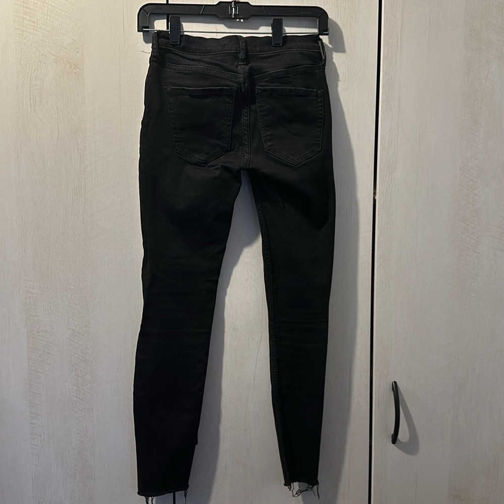 FREEPEOPLE black raw hem skinny jeans - Picture 2 of 6
